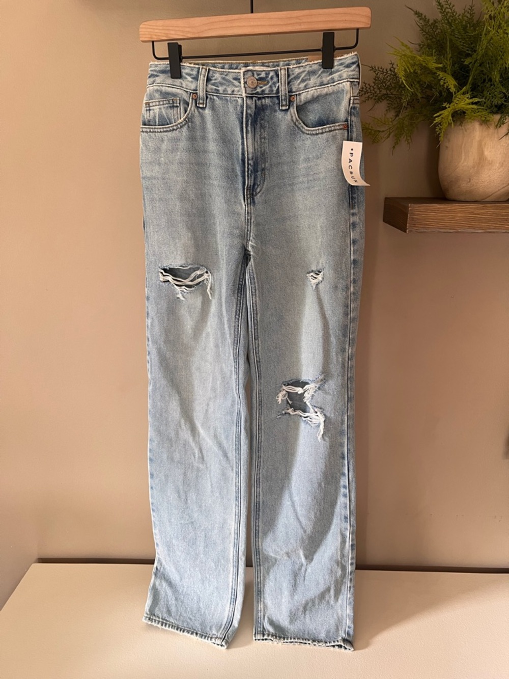 PacSun 90’s boyfriend jeans